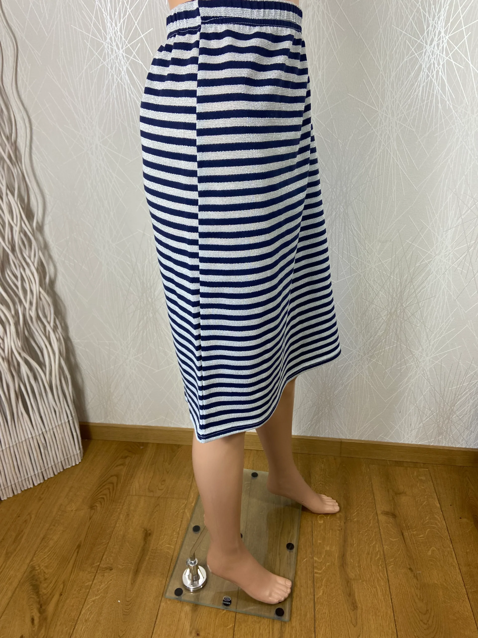 Jupe midi coton gris argenté rayures bleu marine taille haute élastique Edmond Boublil – Image 4