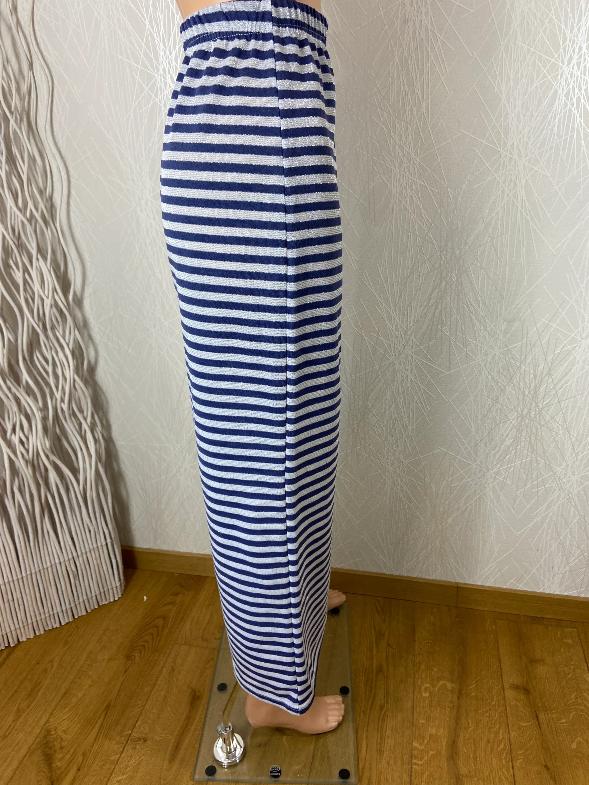Jupe longue bleu marine rayures argentées taille haute élastique grande taille Edmond Boublil – Image 3