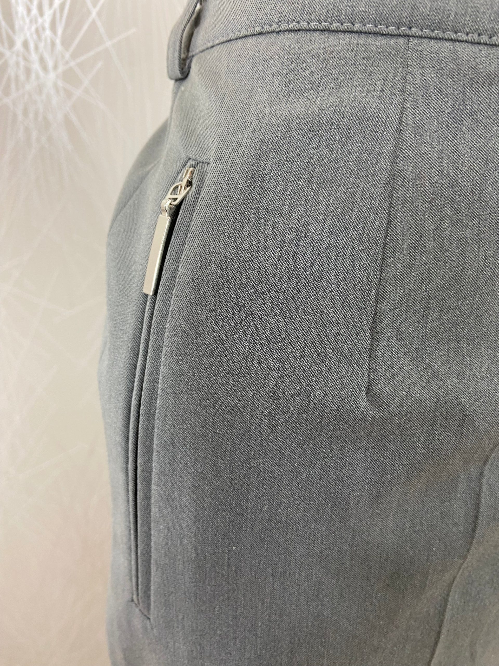 Pantalon habillé gris taille élastique coupe droite Ulla Popken – Image 4