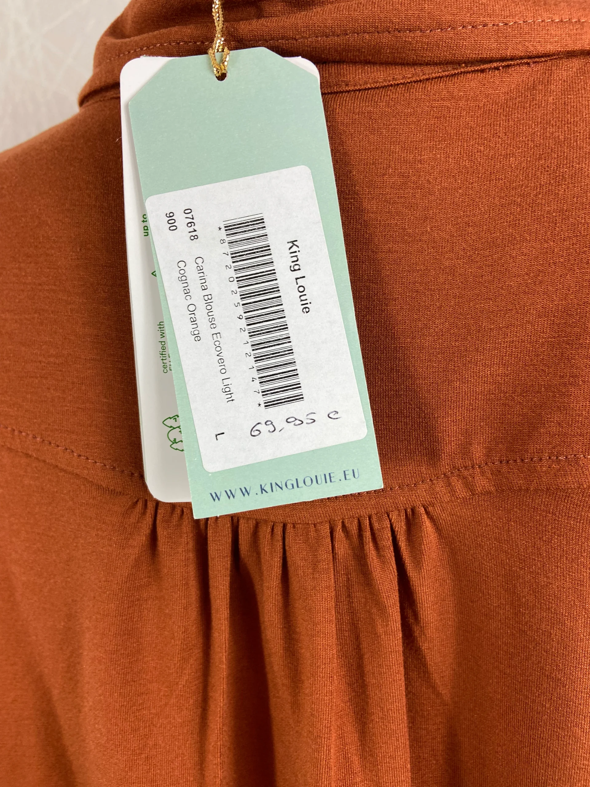 Blouse boutons jeux de plis brun orangé modèle Carina Ecovero Light King Louie – Image 7