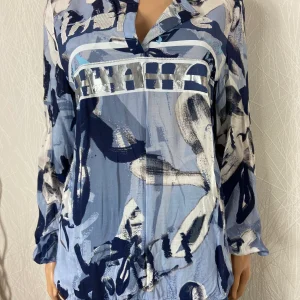 Blouse décontractée chic manches longues marque Juste White